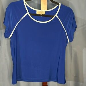 2/$5 Diana Bell Top